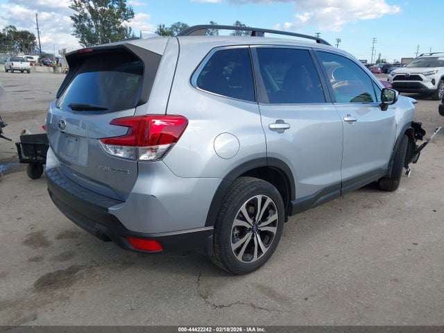 JF2SKAUC5MH459806 Subaru Forester Limited