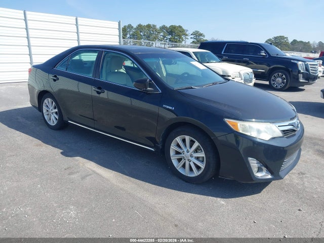 2013 Toyota Camry Hybrid Xle მანქანა იყიდება აუქციონზე, vin: 4T1BD1FK4DU069134, აუქციონის ნომერი: 44422285