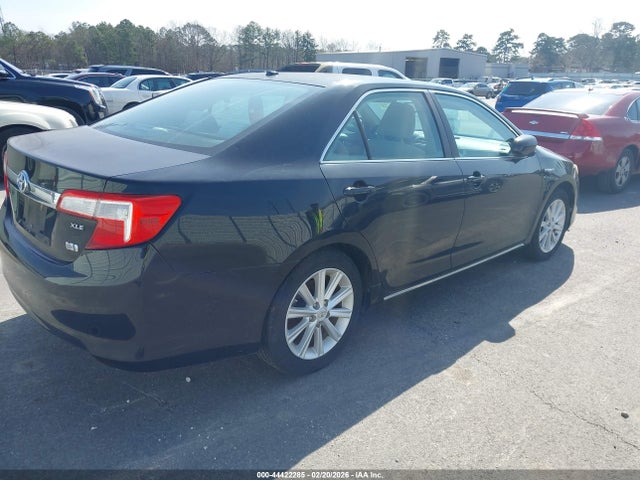 2013 Toyota Camry Hybrid Xle მანქანა იყიდება აუქციონზე, vin: 4T1BD1FK4DU069134, აუქციონის ნომერი: 44422285