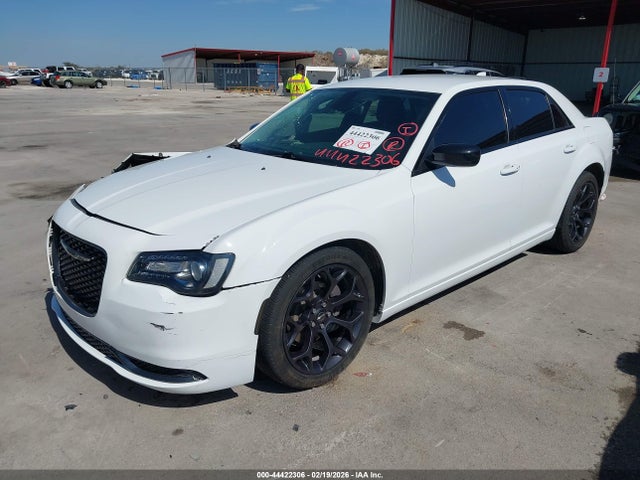 Aukcja sprzedaży 2019 Chrysler 300 Touring, vin: 2C3CCAAGXKH601988, numer aukcji: 44422306