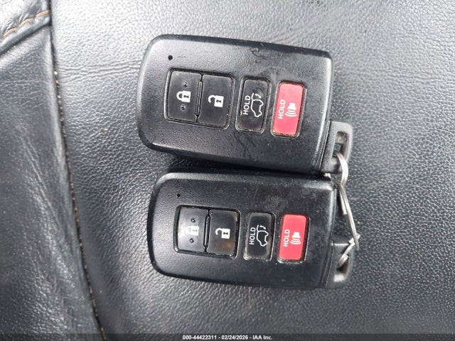 5TDJZRFH4JS553664 Toyota Highlander Xle