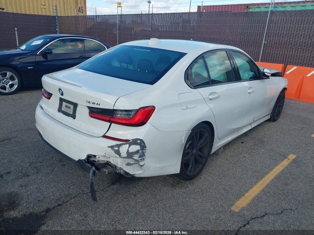 3MW5R1J09L8B17048 BMW 330I