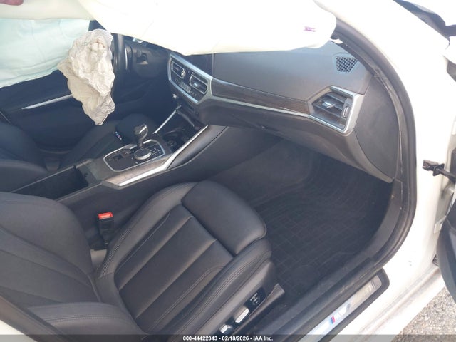 3MW5R1J09L8B17048 BMW 330I