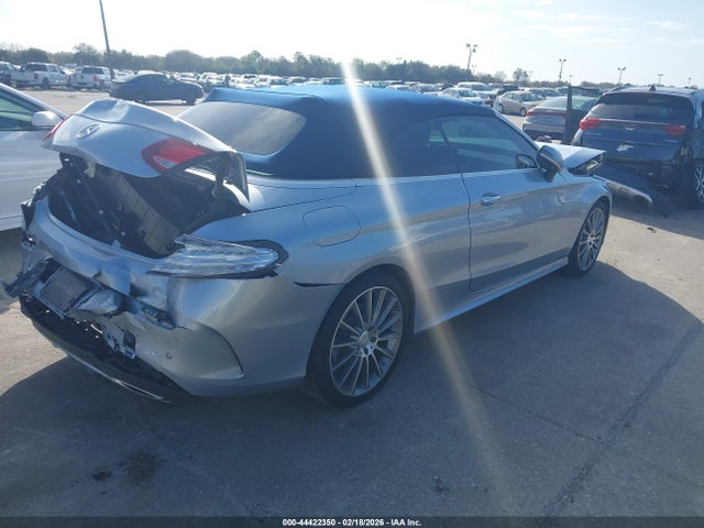 44422350 :رقم المزاد ، WDDWK4JB2HF522333 vin ، 2017 Mercedes-benz C 300 مزاد بيع