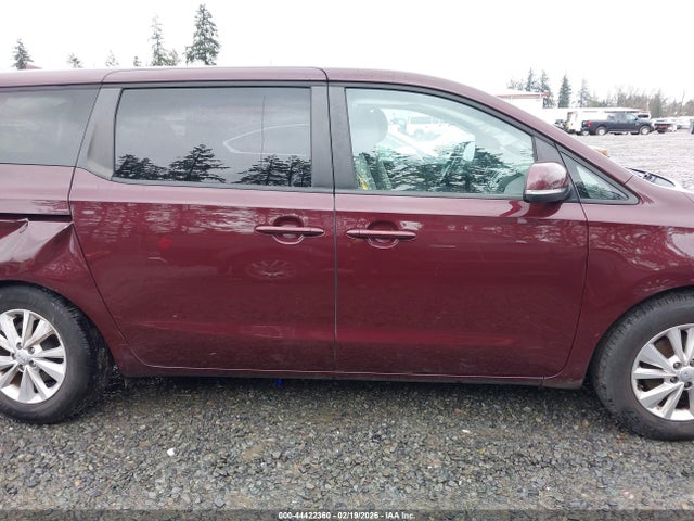 KIA SEDONA LX 2018 KNDMB5C12J6394192 Image 14
