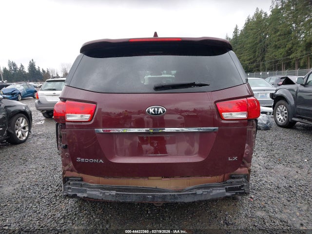 KIA SEDONA LX 2018 KNDMB5C12J6394192 Image 17