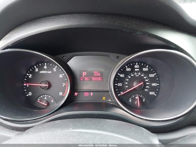 KIA SEDONA LX 2018 KNDMB5C12J6394192 Image 7