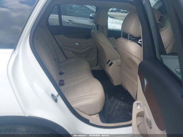 W1N0G8EBXNV341297 Mercedes-Benz Glc 300 4matic Suv