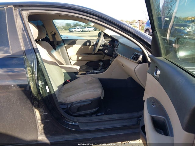 5XXGT4L34GG106835 KIA Optima Lx