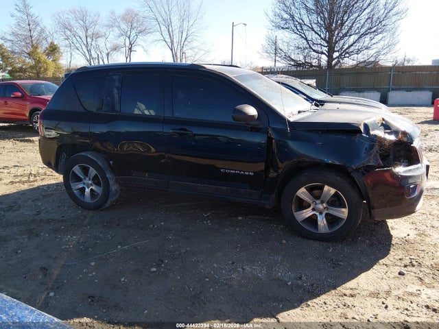 2017 Jeep Compass High Altitude 4x4 მანქანა იყიდება აუქციონზე, vin: 1C4NJDEB5HD109806, აუქციონის ნომერი: 44422394