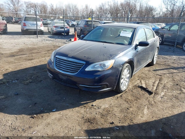 Продажа на аукционе авто 2013 Chrysler 200 Touring, vin: 1C3CCBBB7DN595442, номер лота: 44422422