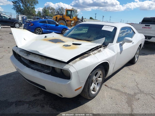 Продажа на аукционе авто 2010 Dodge Challenger Se, vin: 2B3CJ4DV3AH322489, номер лота: 44422441