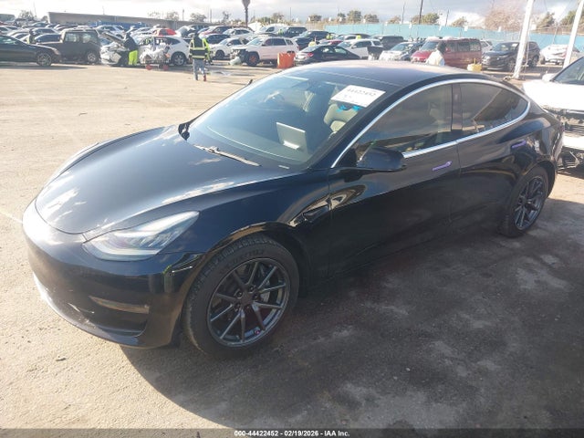44422452 :رقم المزاد ، 5YJ3E1EA8KF296685 vin ، 2019 Tesla Model 3 Long Range/mid Range/standard Range/standard Range Plus مزاد بيع