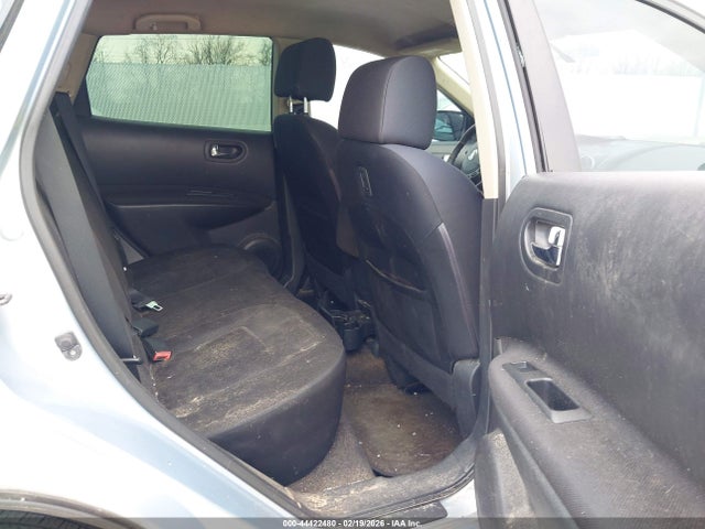 JN8AS5MT8FW154448 Nissan Rogue Select S