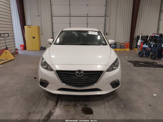 Продаж на аукціоні авто 2015 Mazda Mazda3 I Sport, vin: 3MZBM1U76FM216755, номер лоту: 44422485