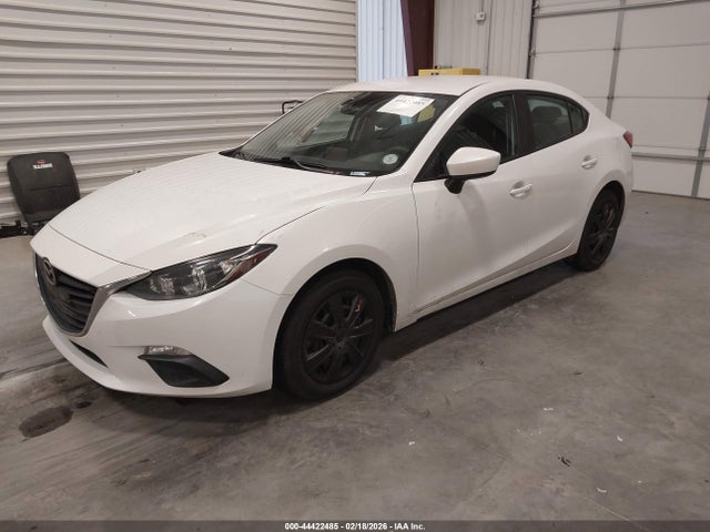 Продаж на аукціоні авто 2015 Mazda Mazda3 I Sport, vin: 3MZBM1U76FM216755, номер лоту: 44422485
