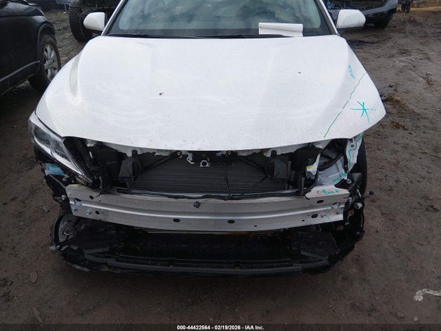 4T1C11AK1MU452839 Toyota CAMRY LE