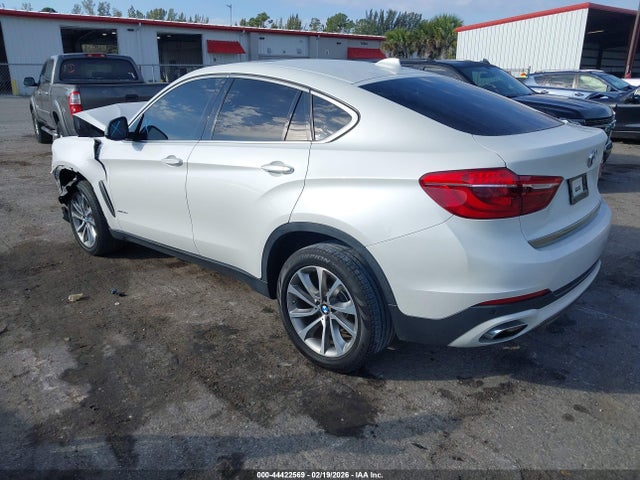 2019 BMW X6 5UXKU2C5XK0Z64168 Photo 2