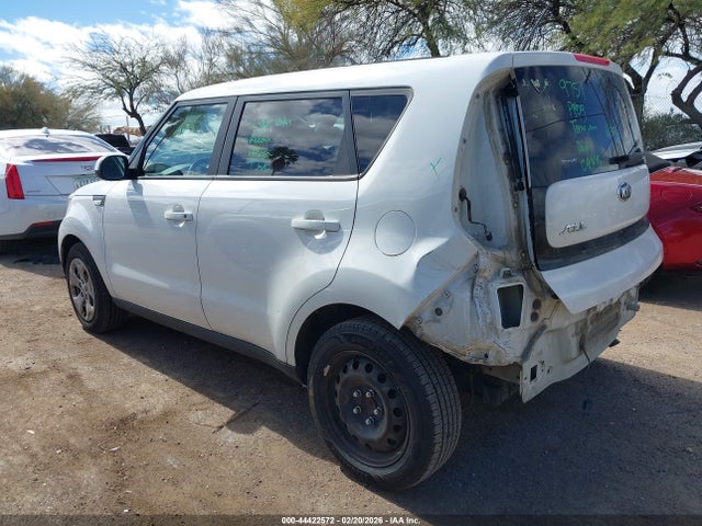 KNDJN2A27E7031181 KIA Soul