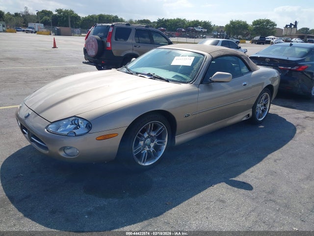 2001 JAGUAR XK8 SAJDA42CX1NA13733 Photo 1