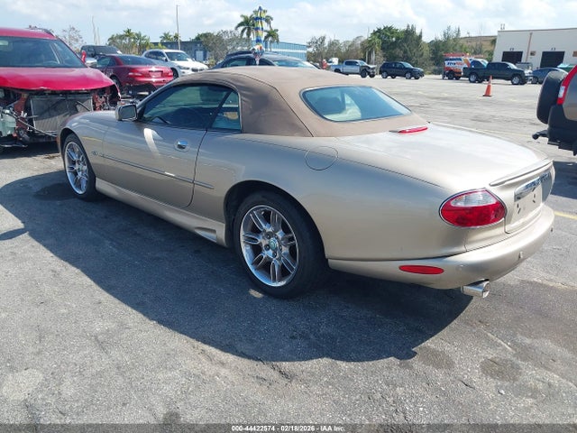 2001 JAGUAR XK8 SAJDA42CX1NA13733 Photo 2