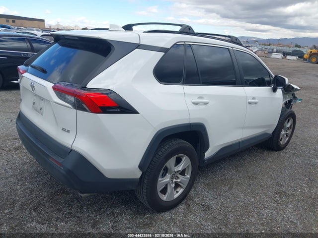 Toyota Rav4 Xle 2021 2T3W1RFV3MC138651 Image 4