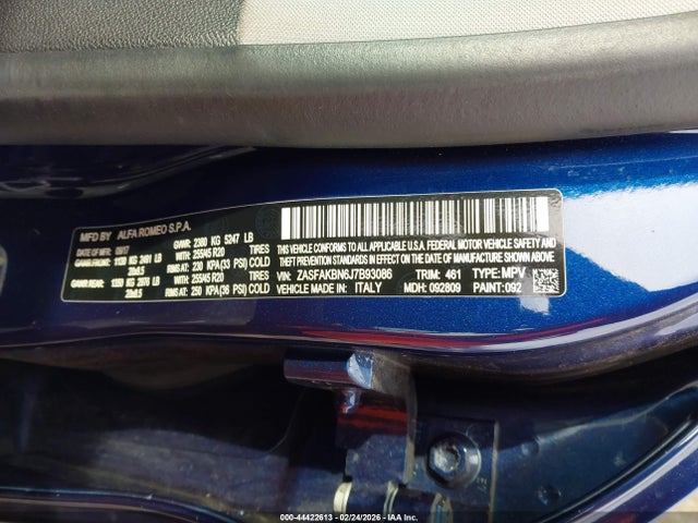 2018 ALFA ROMEO STELVIO ZASFAKBN6J7B93086 Photo 8