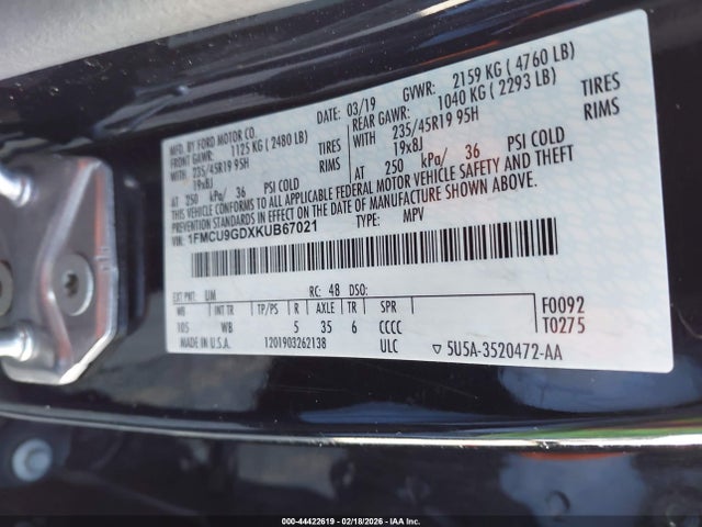 1FMCU9GDXKUB67021 Ford ESCAPE SE