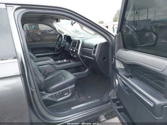 1FMJU1MT3KEA46328 Ford Expedition Platinum