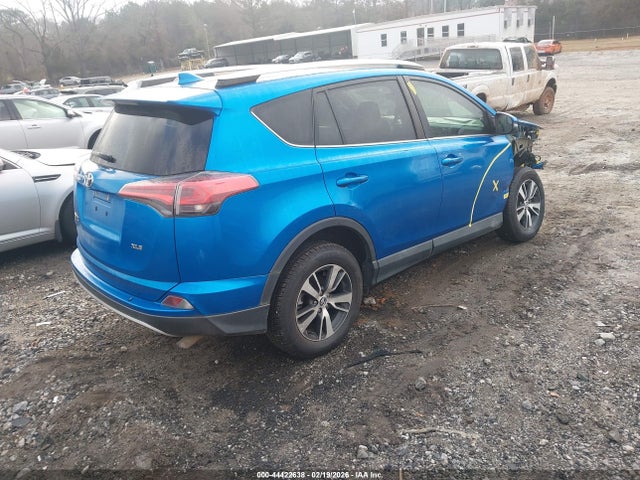 2T3WFREV8GW280435 Toyota Rav4 Xle