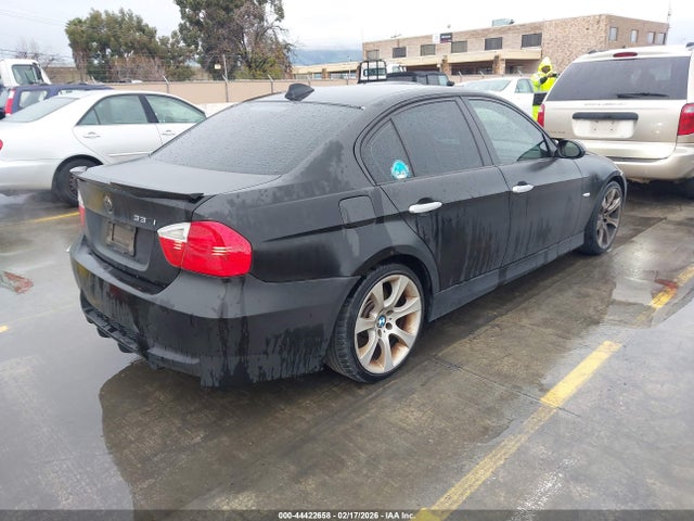 2006 BMW 330I WBAVB33526KS32862 Photo 3