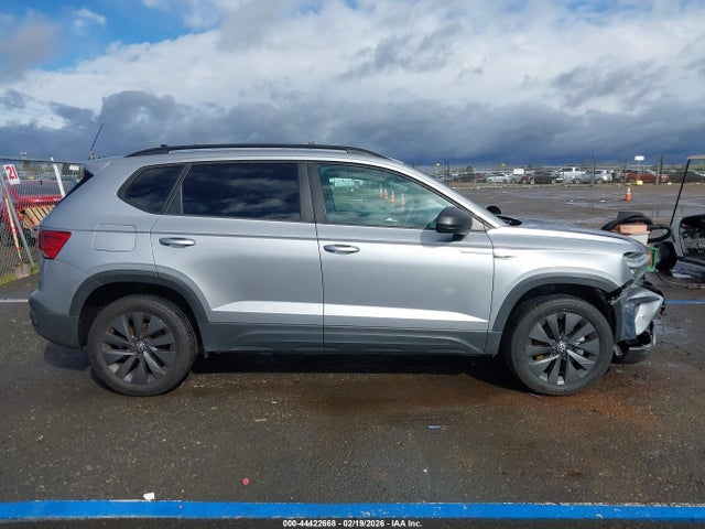 44422668 :رقم المزاد ، 3VV5X7B25RM006493 vin ، 2024 Volkswagen Taos 1.5t S مزاد بيع