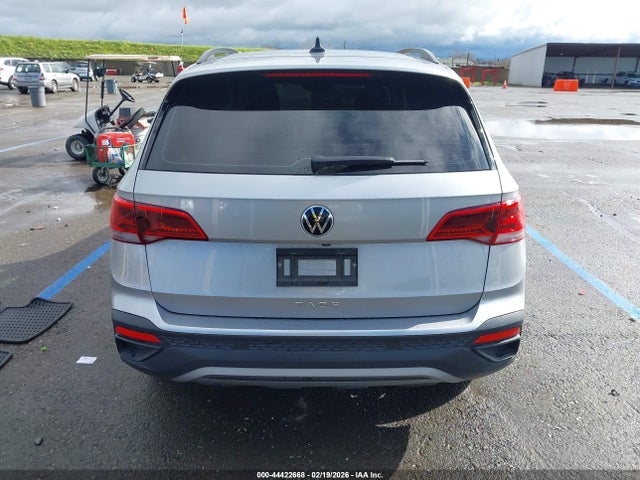 44422668 :رقم المزاد ، 3VV5X7B25RM006493 vin ، 2024 Volkswagen Taos 1.5t S مزاد بيع