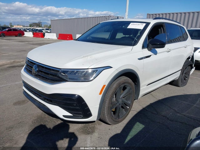 2023 VOLKSWAGEN TIGUAN 3VVCB7AX2PM034493 Photo 1
