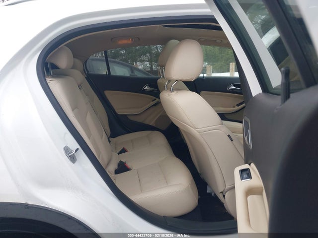 44422709 :رقم المزاد ، WDCTG4GB5LJ658865 vin ، 2020 Mercedes-benz Gla 250 4matic مزاد بيع