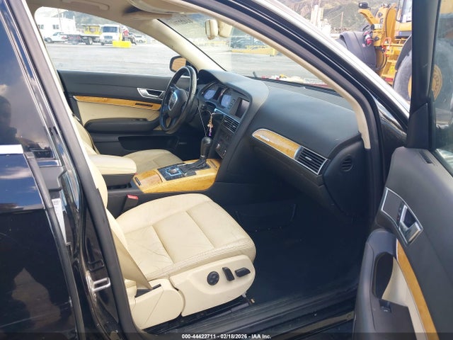 44422711 :رقم المزاد ، WAUDG74F95N074352 vin ، 2005 Audi A6 3.2 مزاد بيع