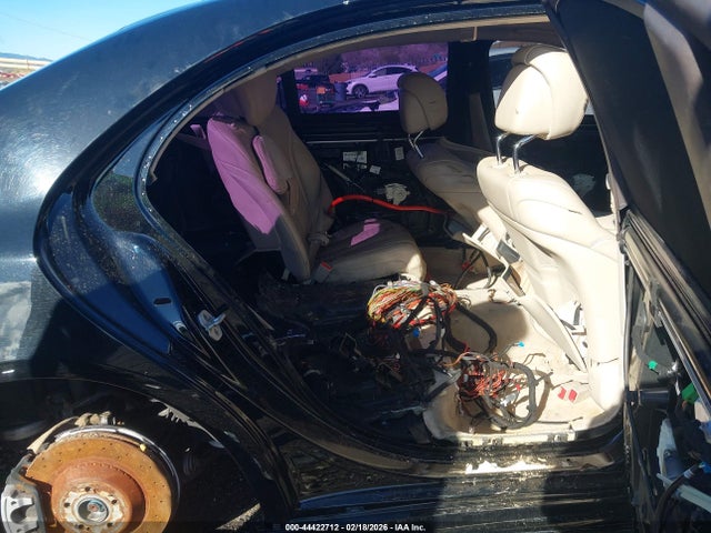 Продаж на аукціоні авто 2015 Mercedes-benz S 550, vin: WDDUG8CBXFA106313, номер лоту: 44422712