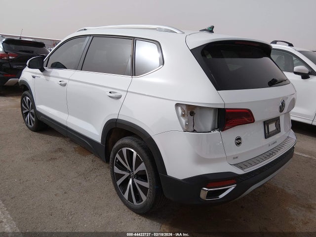 2024 Volkswagen Taos 1.5t Se მანქანა იყიდება აუქციონზე, vin: 3VVEX7B27RM088355, აუქციონის ნომერი: 44422727