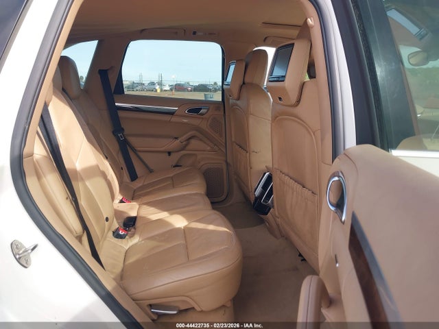 2011 PORSCHE CAYENNE WP1AA2A21BLA05804 Photo 7