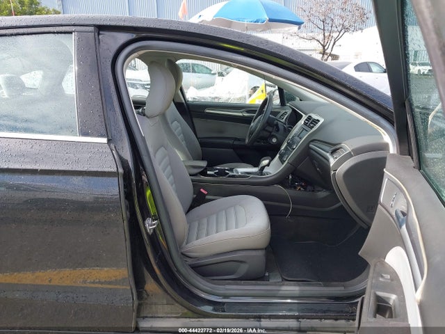 Ford FUSION S 2015 3FA6P0G77FR115279 Image 5