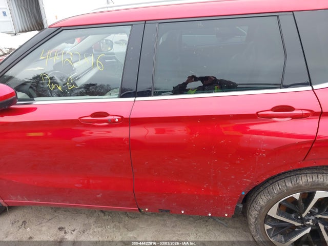 44422816 :رقم المزاد ، JA4J4VA88NZ081918 vin ، 2022 Mitsubishi Outlander Sel Special Edition S-awc مزاد بيع