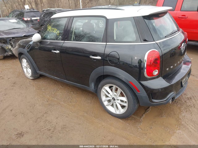 2013 MINI COUNTRYMAN WMWZC3C59DWP23658 Photo 2