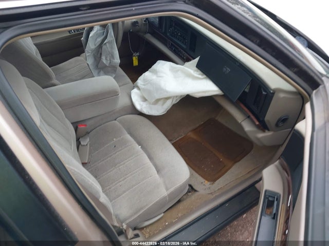 44422826 :رقم المزاد ، 1G4HP52K2XH459709 vin ، 1999 Buick Lesabre Custom مزاد بيع