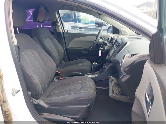 1G1JC5SH8E4172894 Chevrolet Sonic Lt Auto