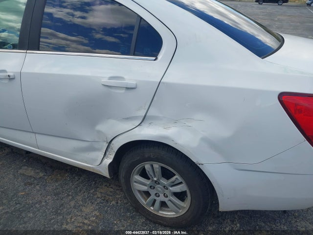 1G1JC5SH8E4172894 Chevrolet Sonic Lt Auto