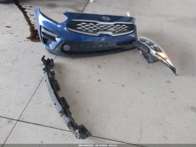 3KPF24AD7ME396325 KIA Forte Lxs