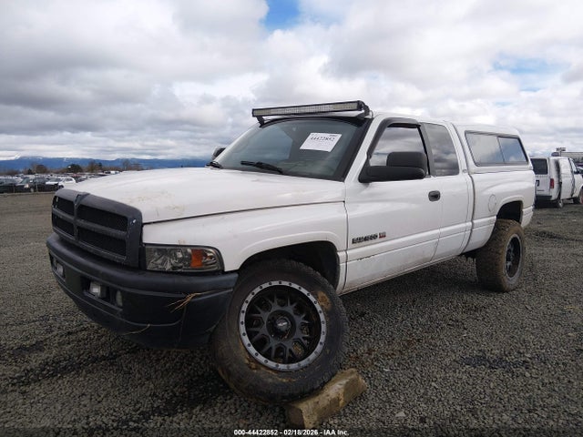 44422852 :رقم المزاد ، 3B7HF13Z5XG241818 vin ، 1999 Dodge Ram 1500 St مزاد بيع