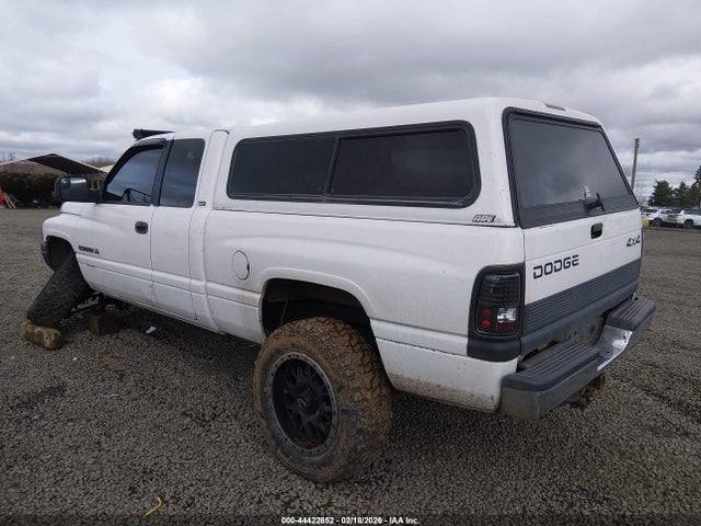 44422852 :رقم المزاد ، 3B7HF13Z5XG241818 vin ، 1999 Dodge Ram 1500 St مزاد بيع