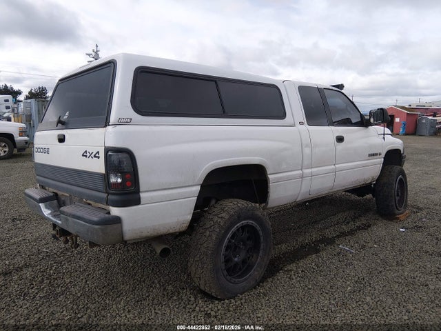 44422852 :رقم المزاد ، 3B7HF13Z5XG241818 vin ، 1999 Dodge Ram 1500 St مزاد بيع