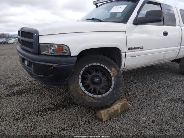 44422852 :رقم المزاد ، 3B7HF13Z5XG241818 vin ، 1999 Dodge Ram 1500 St مزاد بيع